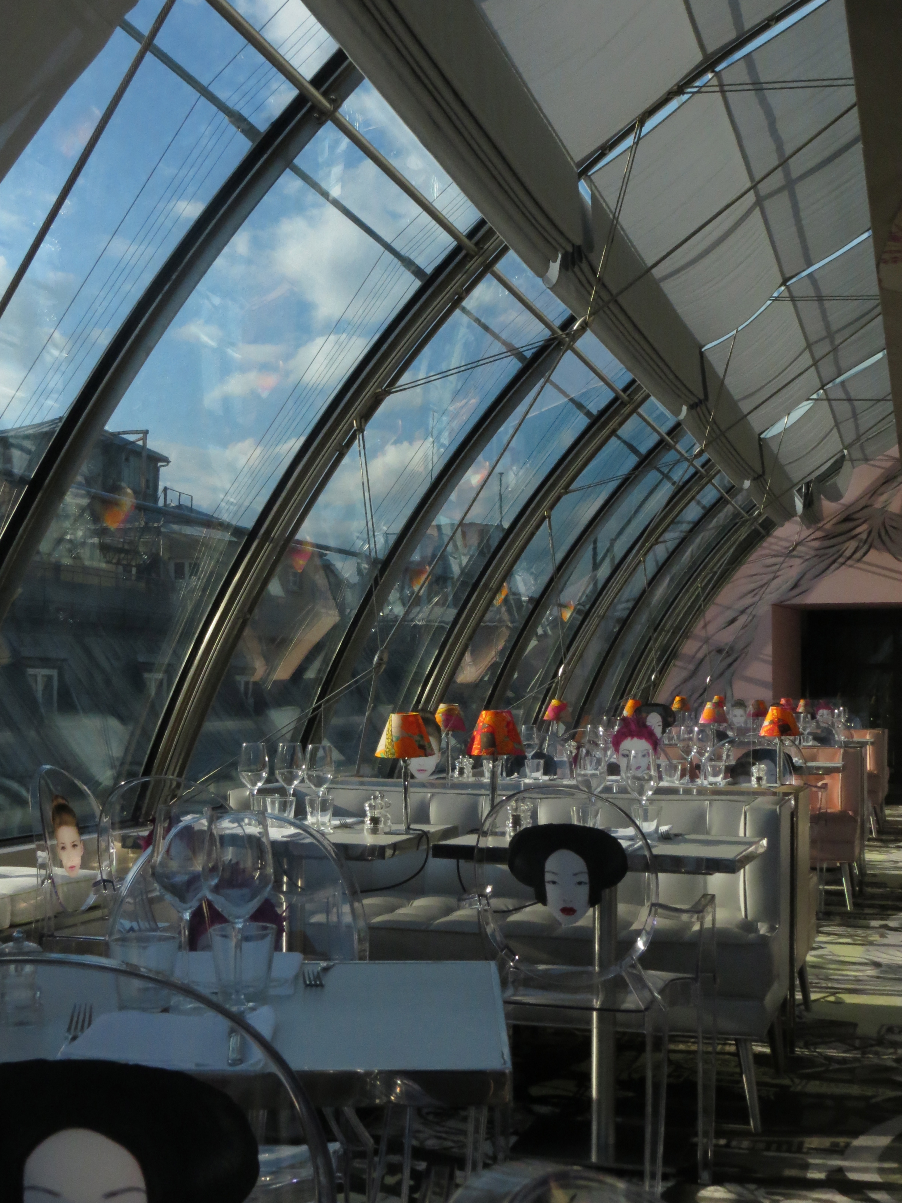 Kong, Costes Restaurant with view to the Seine