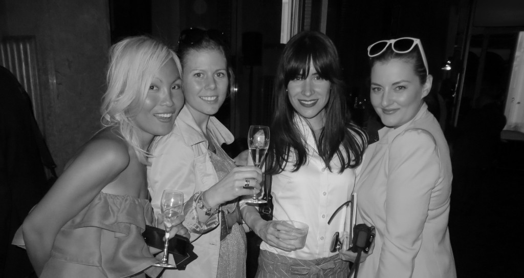 Versace Cocktail Party 2013, Leah McQueen, Julie Johansen, Evelyn & Shev