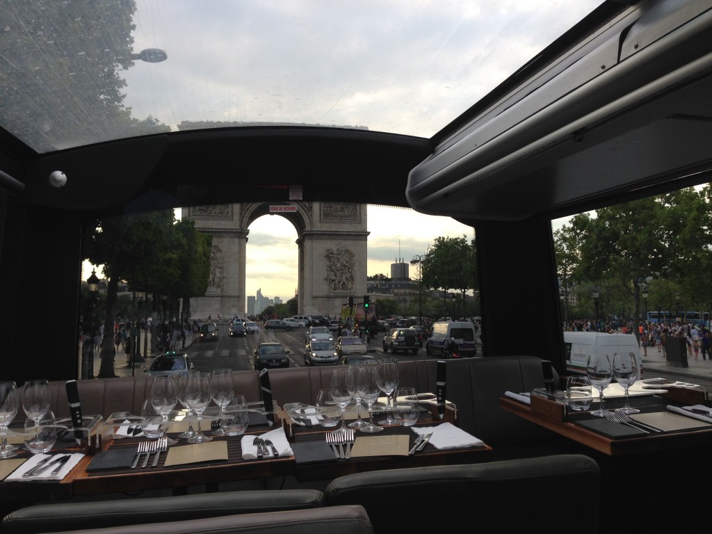 Bustronome Gastronomy bus Paris